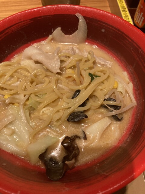 やよい軒 三宮店 - 神戸三宮（阪急）/食堂 | 食べログ
