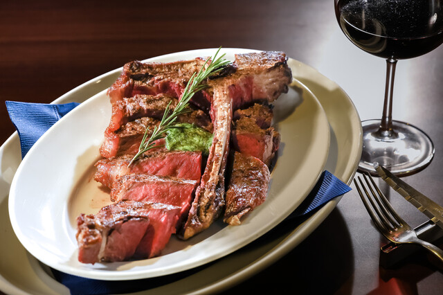 BLUE BRICK STEAK HOUSE （ブルーブリックステーキハウス） - 第一通り