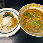 カレー魂 デストロイヤー - 