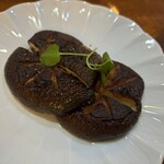 居酒屋食堂 ドデノ メヘヤッコ - 椎茸のバターソテー