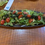 居酒屋食堂 ドデノ メヘヤッコ - サラダ