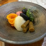 居酒屋食堂 ドデノ メヘヤッコ - 漬物盛合せ