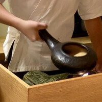 御成門はる - 胡麻は炒りたて