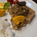 キッチン ブルー グローブ - パンプキン・ポテサラを乗せて