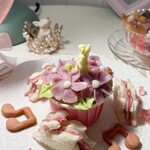 みずいろの花 - うさぎさんがたくさん！