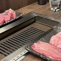 東京食肉市場直送 肉焼屋 D-29 広尾店 - 