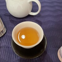 赤坂 四川飯店 - サービスのお茶