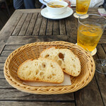 T.Y.HARBOR - パンが美味〜♬