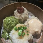 タレ焼売 ろくし - 焼売はこの店のウリみたいです。