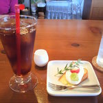 グリーティング - アイスティーとプチシフォンケーキ