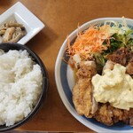 川波 - チキン南蛮定食