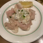 焼肉 鶯谷園 - ホルモン　715円