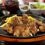 前田亭 - 熟成赤身牛ステーキ（Ｌ）定食 （ ３２０g ）