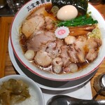 新潟 三宝亭 東京ラボ - 生姜醤油らーめん 1000円、味玉 110円、ランチサービスライス(無料)