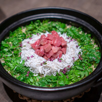 焼肉うしごろ 池袋店 - 木の芽としらす、厳選部位の土鍋ご飯