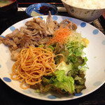 九重亭 - 同僚の生姜焼き630円。