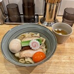 だしと麺 遊泳 - 