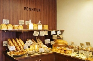 BONHEUR - 