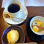 国登録文化財 二木屋 - 