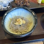 しらすや 腰越漁港前店 - 