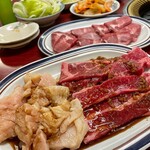 焼肉・ホルモン ながはた - 