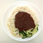ツルハドラッグ - 料理写真:『丸美屋』かけうま！ ジャージャ－麺の素を茹でたうどんにかけて…
