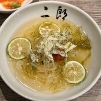 焼肉&手打ち冷麺 二郎 KANAYAMA - 冷麺（Sサイズ）