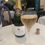 Le Puits d’or 金の井戸 - 