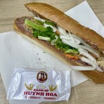 Banh Mi Huynh Hoa - 