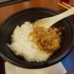 担担麺や 天秤 - 追い飯