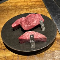 ニュー松坂 梅田32番街店 - 