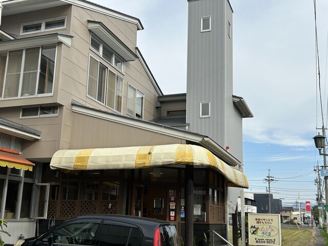 ぱんぴあ　さくま - 笹木野（パン）