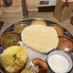 エリックサウス KITTE名古屋店 - 