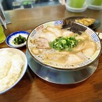 大砲ラーメン - 