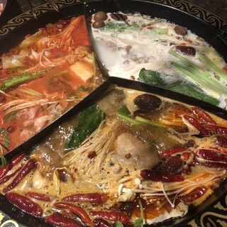 口コミ一覧 : 四川火鍋 龍龍 - 栄（名古屋）/火鍋 [食べログ]