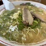 江ちゃんラーメン - 豚骨ラーメン！
