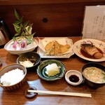 ろっこん - おまかせ御膳（2,200円）