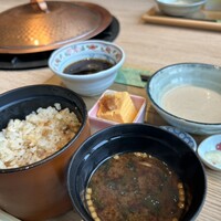 しゃぶしゃぶと焼肉 わにく ミッドランドスクエア店 - 