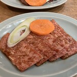 炭火焼肉ホルモン 朱朱 - 