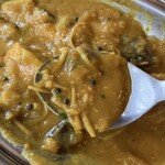 シバカリーワラ - きのこたっぷり。スパイス(？)も入っている