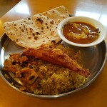 インディアン・レストラン　ロタ - 土曜日のバングラデシュカレーセット