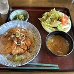 レストラン・ストローハット - 信州ポーク炙りチャーシュー丼