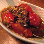水剌間 - トマトの薬膳サラダ 