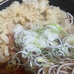 一八 - 天ぷらそば　550円（税込）