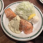 かつれつ四谷たけだ - サーモンバター焼 単品¥1,030