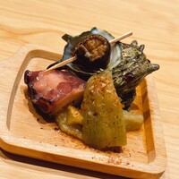 鮨 つきうだ - 煮蛸,茄子の煮浸し,壺さざえ