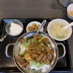 味来 茶酒坊 - 【ランチ】牛バラかけご飯（900円）