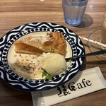 Botanical Garden SARU CAFE - 