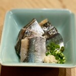 すしやのたい悟 - サンマ刺し