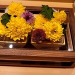 銀座 しのはら - ガラスの蓋の上に